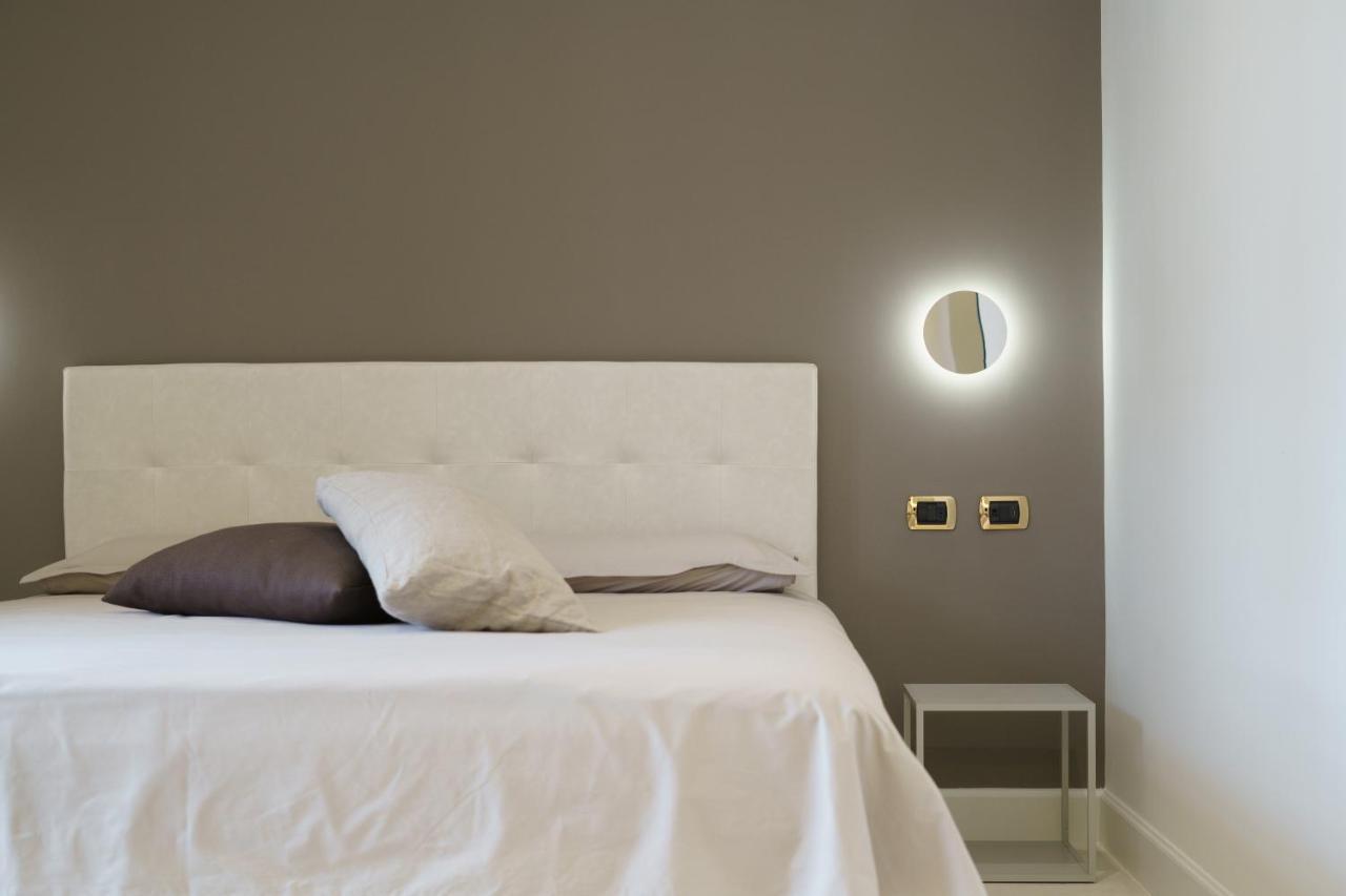 ברונטה Caffetteria Luca Suite & Rooms מראה חיצוני תמונה