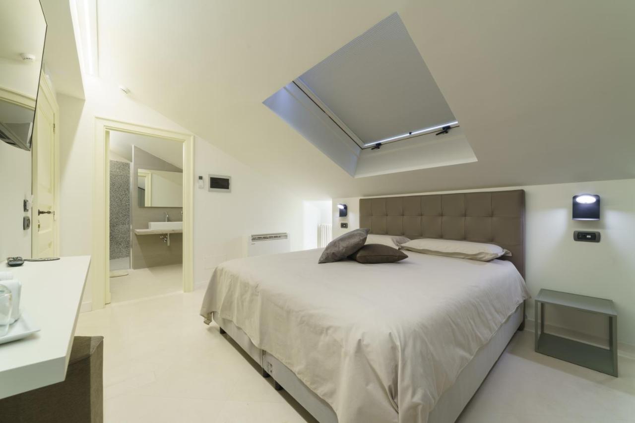ברונטה Caffetteria Luca Suite & Rooms מראה חיצוני תמונה