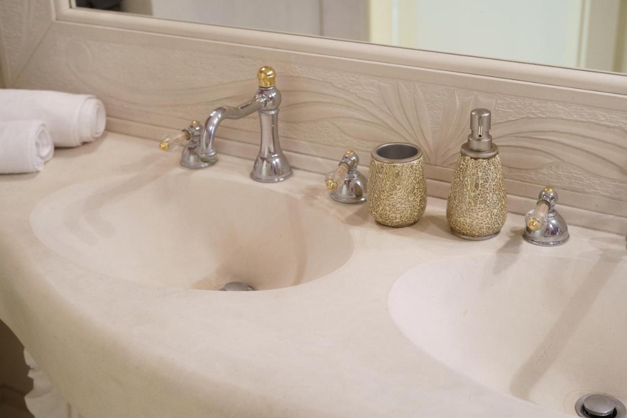 ברונטה Caffetteria Luca Suite & Rooms מראה חיצוני תמונה