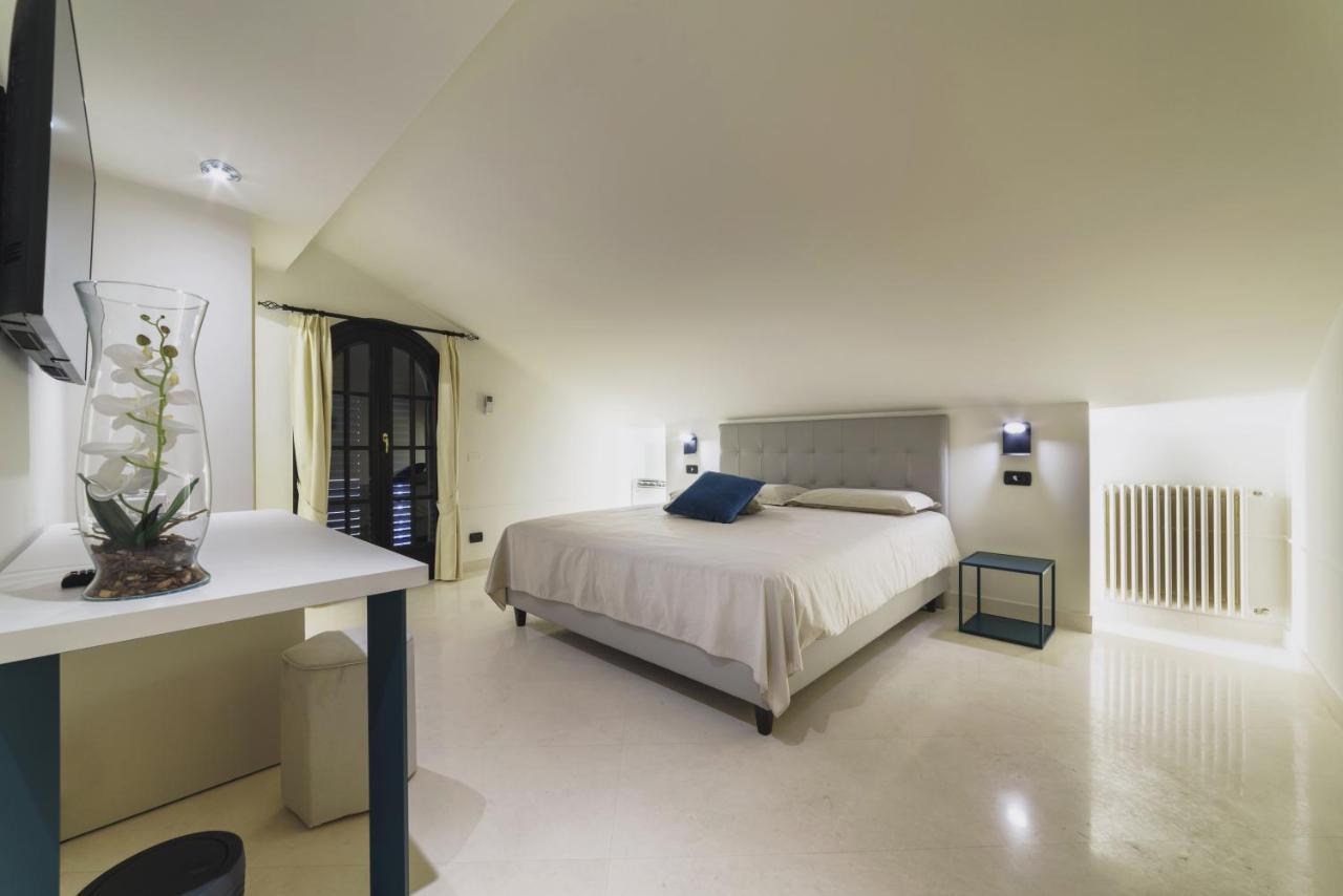 ברונטה Caffetteria Luca Suite & Rooms מראה חיצוני תמונה
